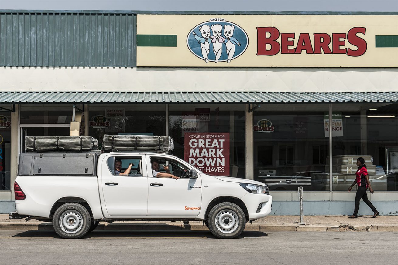 2017-08-28.8916.Hilux_Udo_Mark